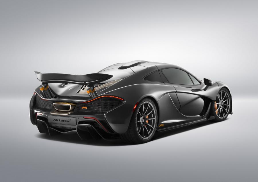  McLaren MSO P1 2015 года  (фото 4 из 6)